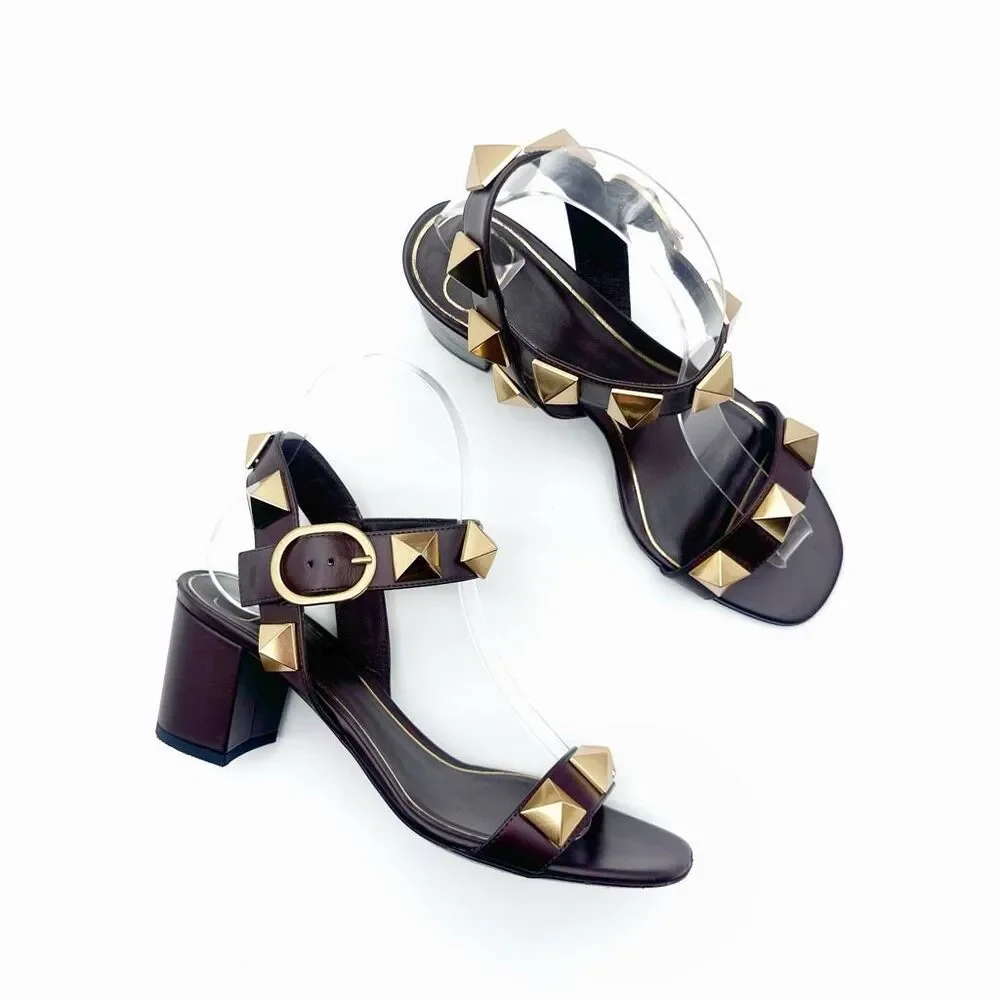VALENTINO Brown Rockstud Heels Size 37 Sandal Leather Block Heel Ankle Strap